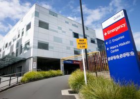 Woman says she waited 16 hours
