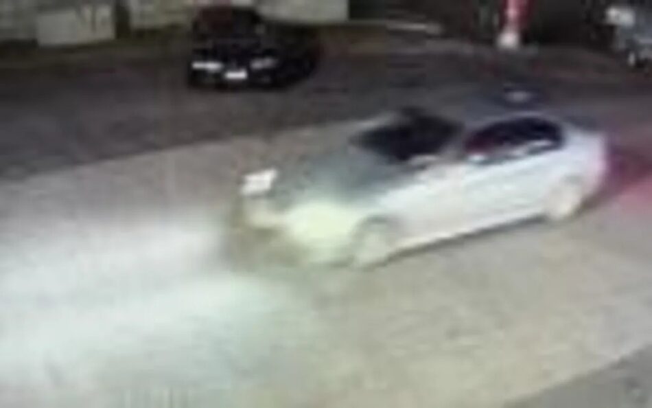 Thief steals cash phones